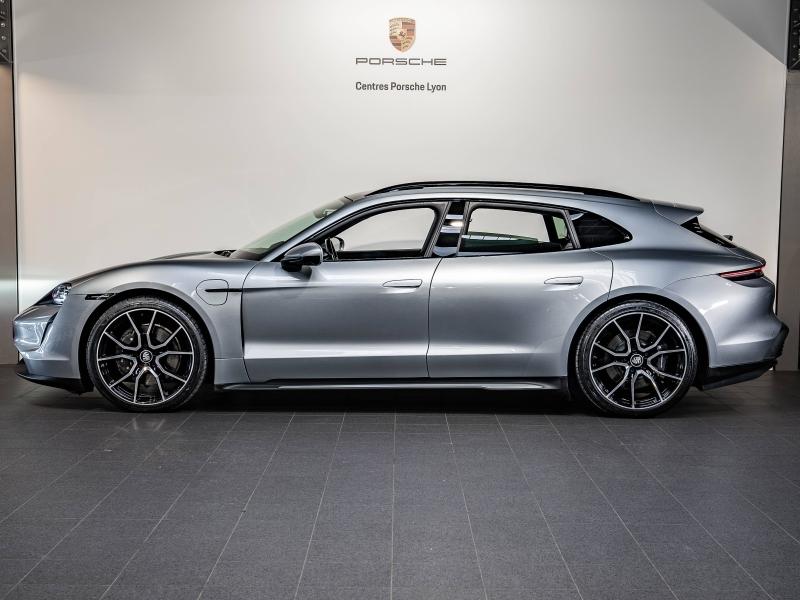 Voitures occasions PORSCHE Taycan Sport Turismo Base Montélimar