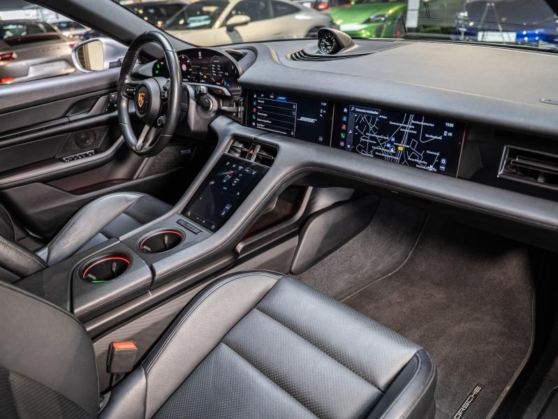 Voitures occasions PORSCHE Taycan Sport Turismo Base Montélimar