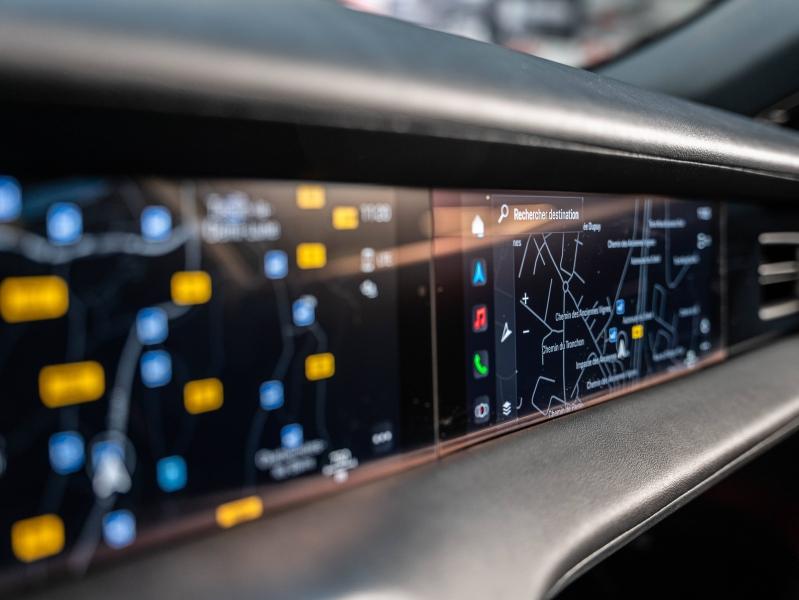 Voitures occasions PORSCHE Taycan Sport Turismo Base Montélimar