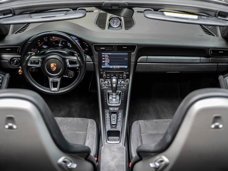 Voitures occasions PORSCHE 911 Cabriolet Carrera GTS Montélimar