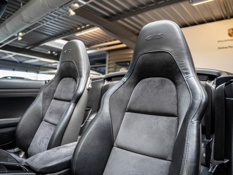 Voitures occasions PORSCHE 911 Cabriolet Carrera GTS Montélimar