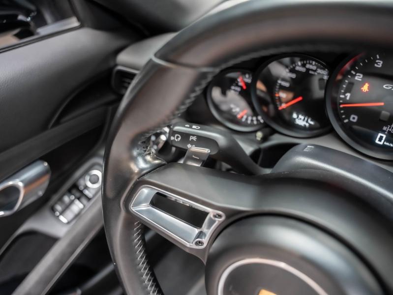 Voitures occasions PORSCHE 911 Cabriolet Carrera GTS Montélimar