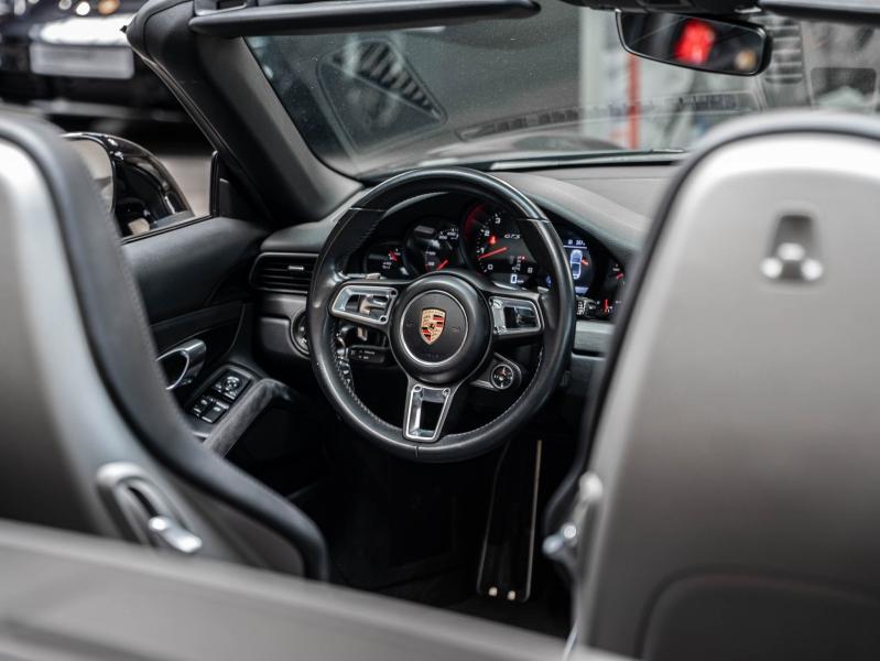 Voitures occasions PORSCHE 911 Cabriolet Carrera GTS Montélimar