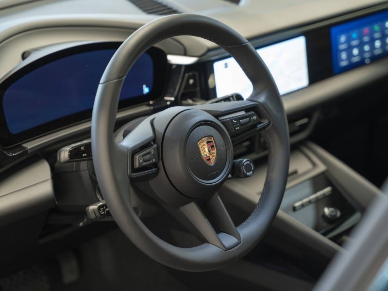 Voitures occasions PORSCHE MACAN 4 Montélimar