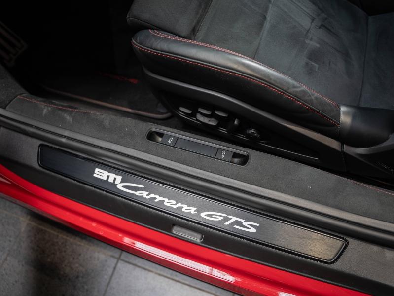 Voitures occasions PORSCHE 911 Coupe Carrera GTS Montélimar