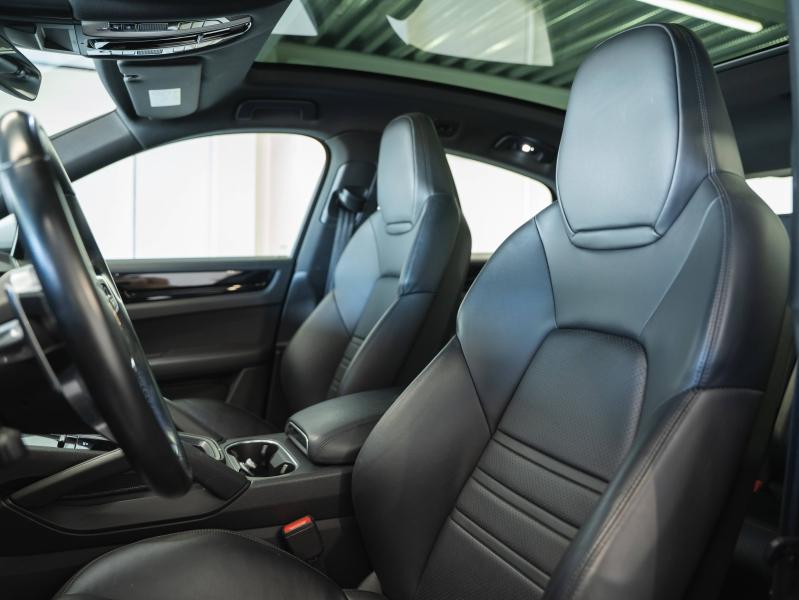 Voitures occasions PORSCHE Cayenne Coupe E-Hybrid Montélimar