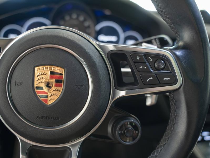 Voitures occasions PORSCHE Cayenne Coupe E-Hybrid Montélimar