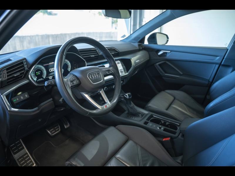 Voitures occasions Audi Q3 Sportback S line Montélimar