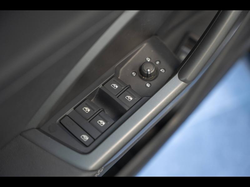 Voitures occasions Audi Q3 Sportback S line Montélimar