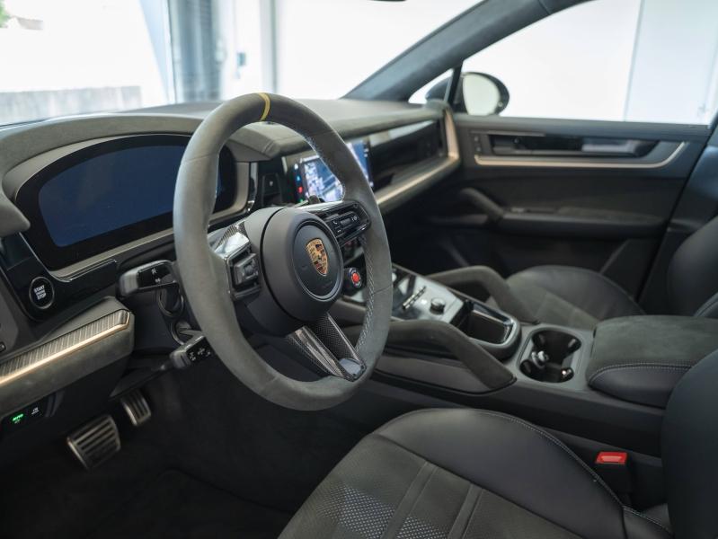 Voitures occasions PORSCHE Cayenne Coupe Turbo E-Hybrid Pk GT Montélimar