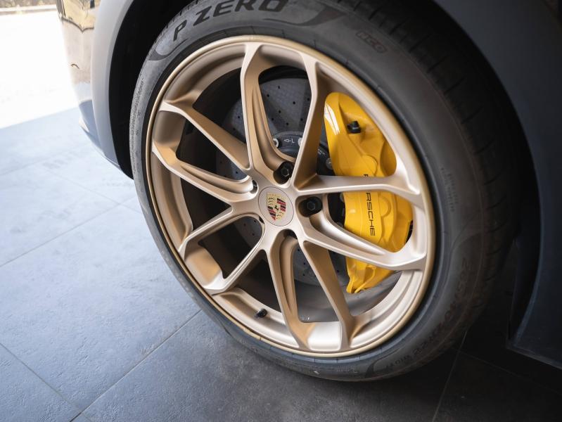 Voitures occasions PORSCHE Cayenne Coupe Turbo E-Hybrid Pk GT Montélimar