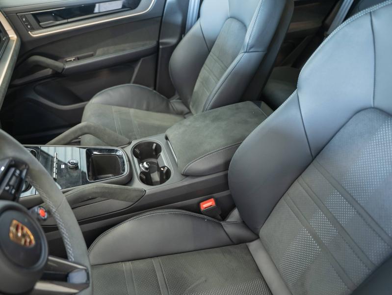 Voitures occasions PORSCHE Cayenne Coupe Turbo E-Hybrid Pk GT Montélimar