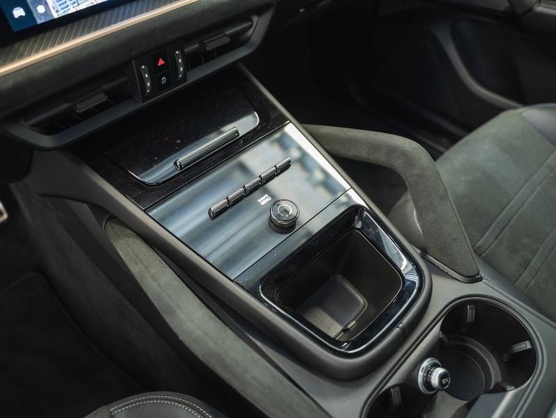 Voitures occasions PORSCHE Cayenne Coupe Turbo E-Hybrid Pk GT Montélimar