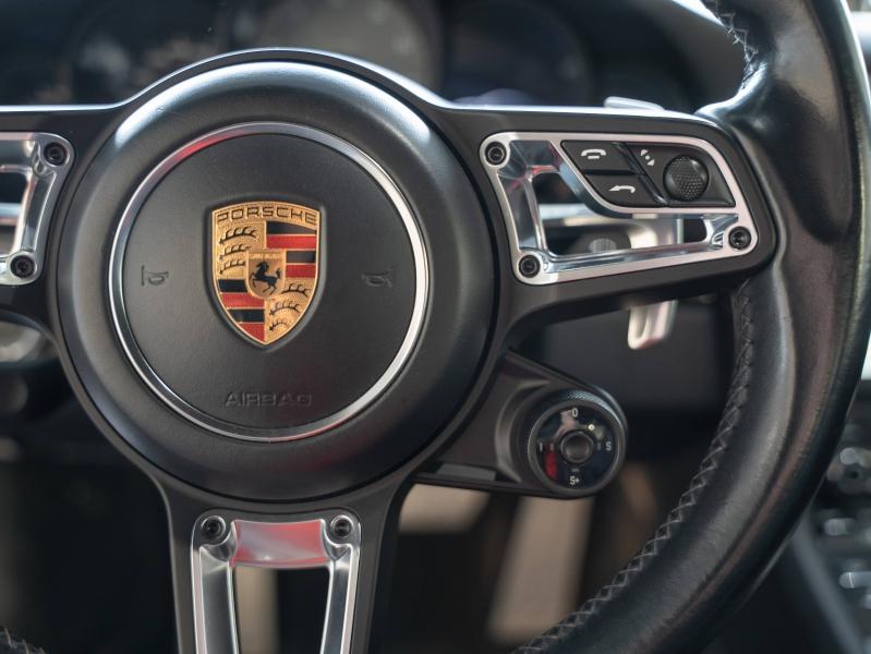 Voitures occasions PORSCHE 911 Coupe Carrera 4S Montélimar