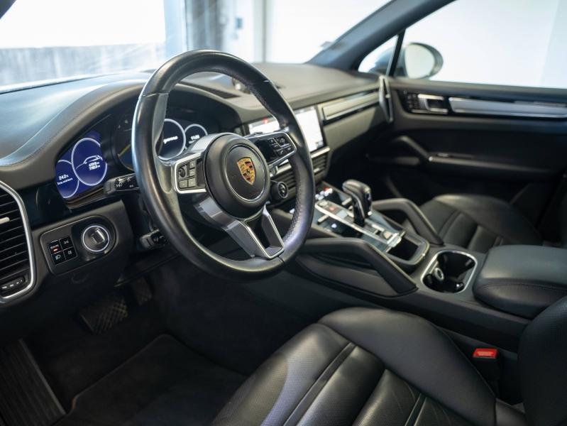 Voitures occasions PORSCHE CAYENNE E-Hybrid Montélimar