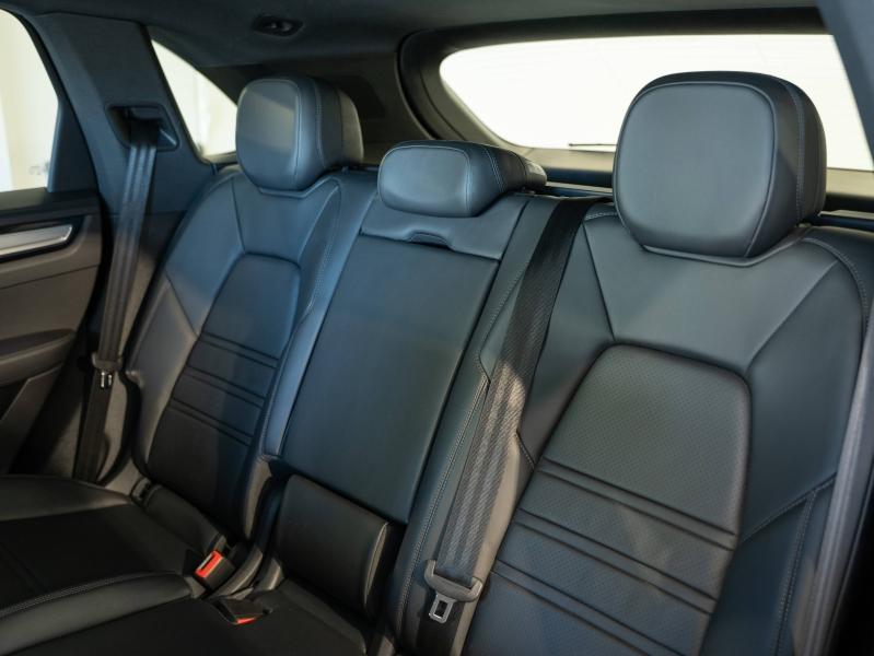 Voitures occasions PORSCHE CAYENNE E-Hybrid Montélimar