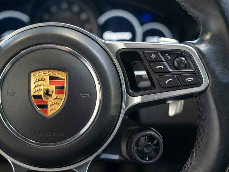 Voitures occasions PORSCHE CAYENNE E-Hybrid Montélimar