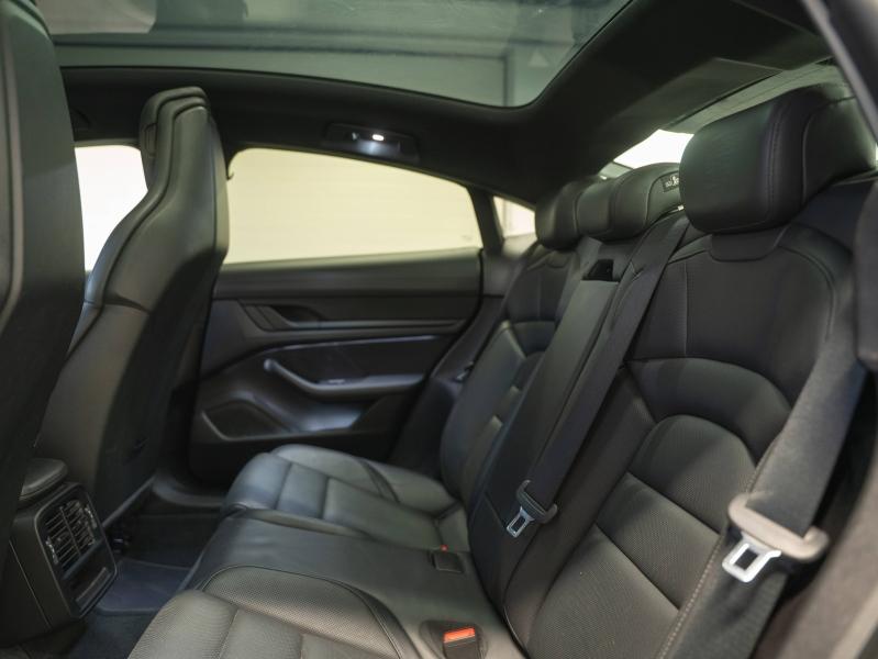 Voitures occasions PORSCHE Taycan 4S Montélimar