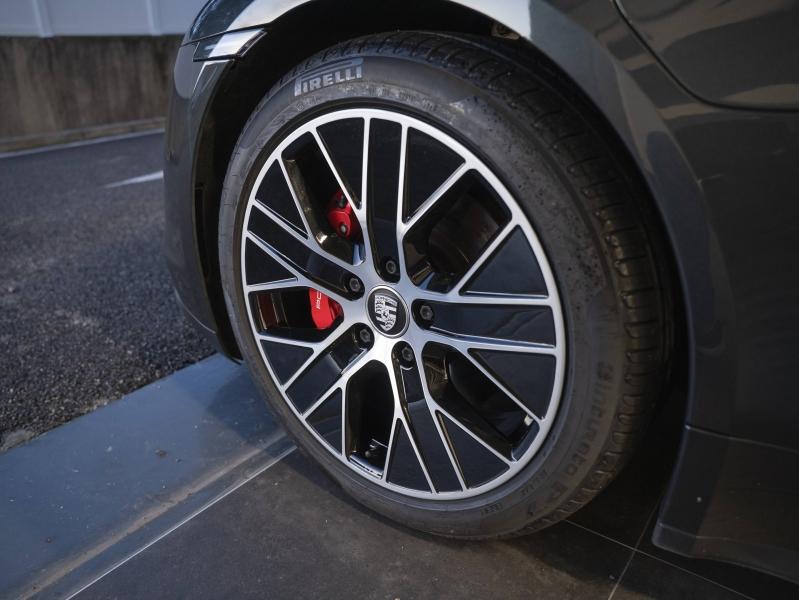 Voitures occasions PORSCHE Taycan 4S Montélimar