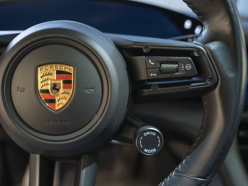 Voitures occasions PORSCHE Taycan 4S Montélimar