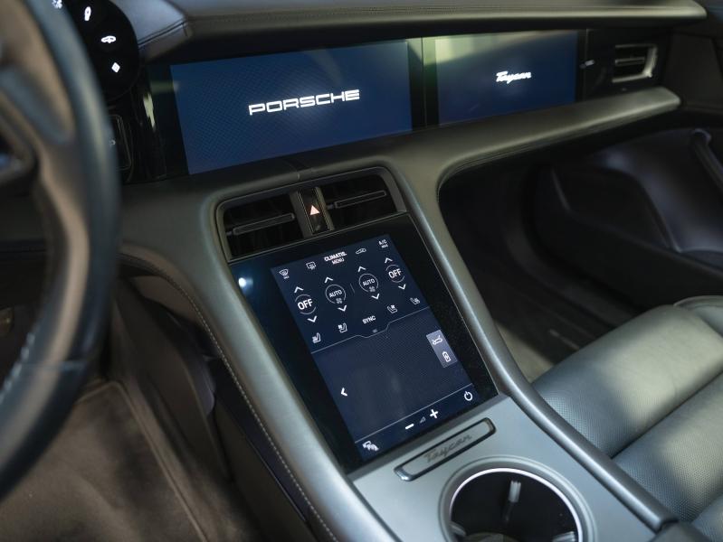 Voitures occasions PORSCHE Taycan 4S Montélimar