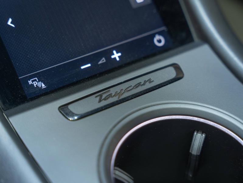 Voitures occasions PORSCHE Taycan 4S Montélimar