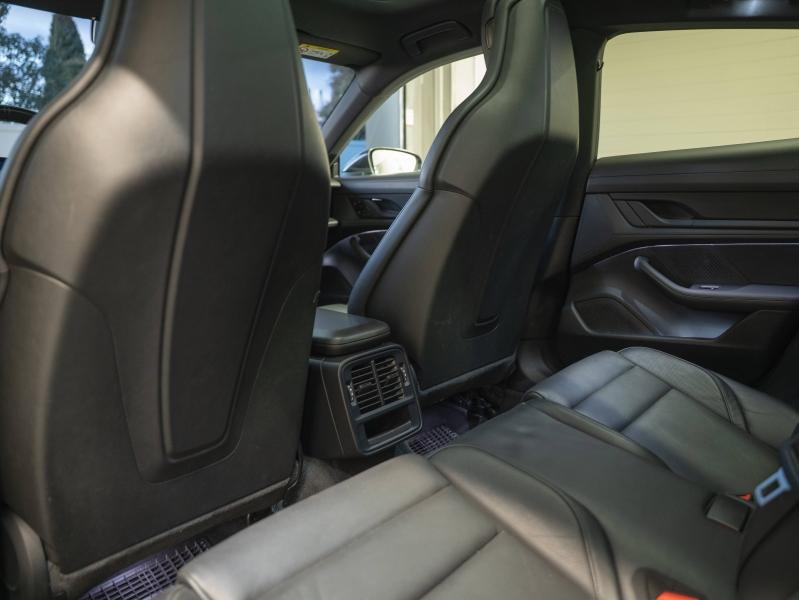 Voitures occasions PORSCHE Taycan 4S Montélimar