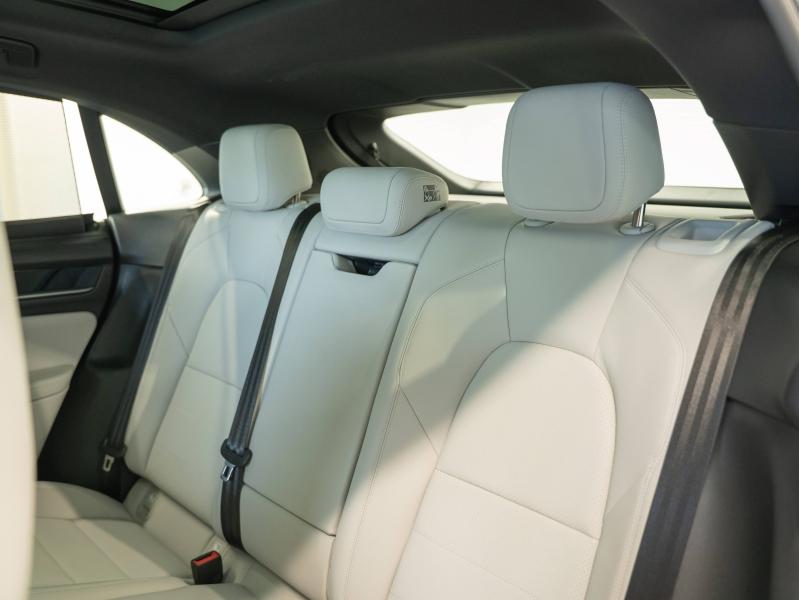 Voitures occasions PORSCHE MACAN 4S Montélimar