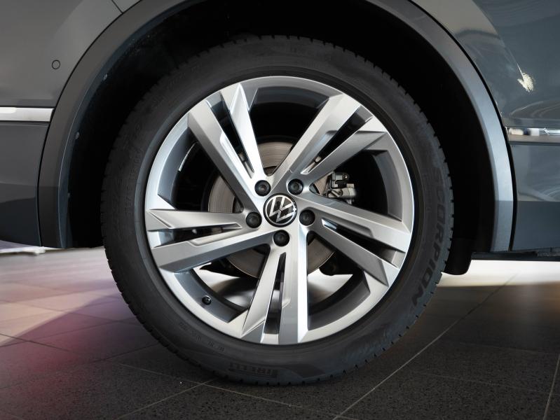 Voitures occasions VOLKSWAGEN TIGUAN R-Line Montélimar