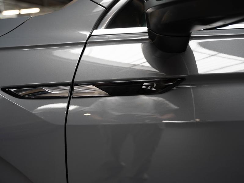Voitures occasions VOLKSWAGEN TIGUAN R-Line Montélimar