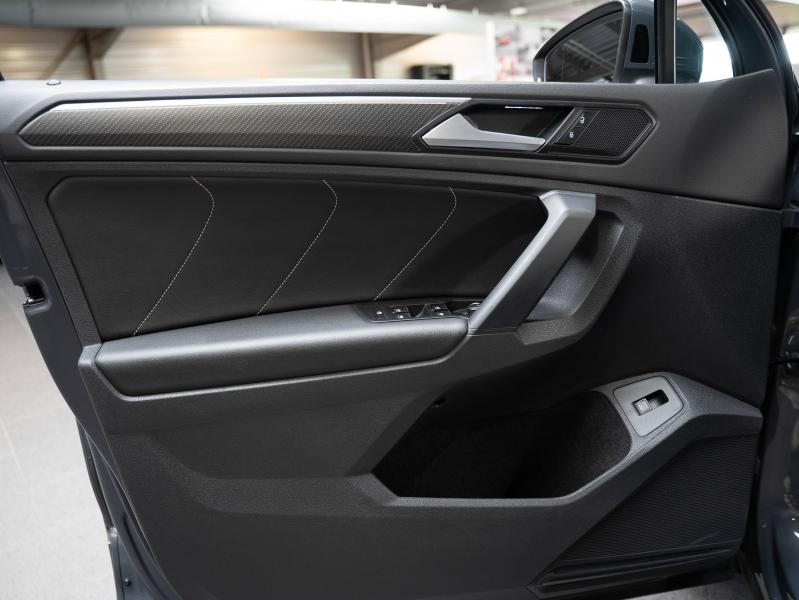 Voitures occasions VOLKSWAGEN TIGUAN R-Line Montélimar