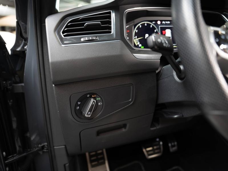 Voitures occasions VOLKSWAGEN TIGUAN R-Line Montélimar