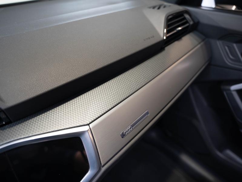 Voitures occasions Audi Q3 Base Montélimar