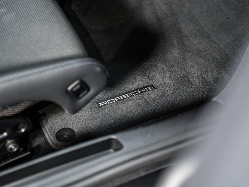 Voitures occasions PORSCHE 911 Coupe GT3 Montélimar