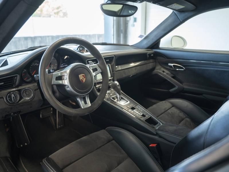 Voitures occasions PORSCHE 911 Coupe GTS Montélimar