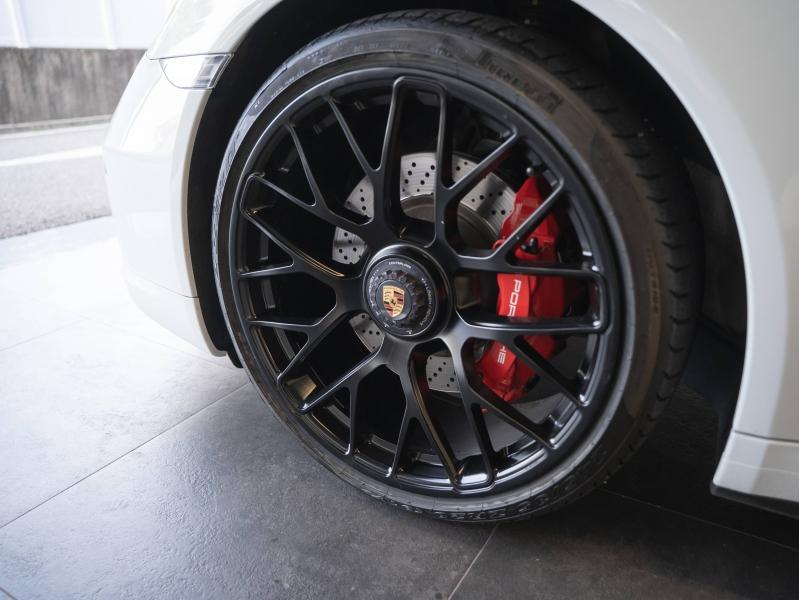 Voitures occasions PORSCHE 911 Coupe GTS Montélimar