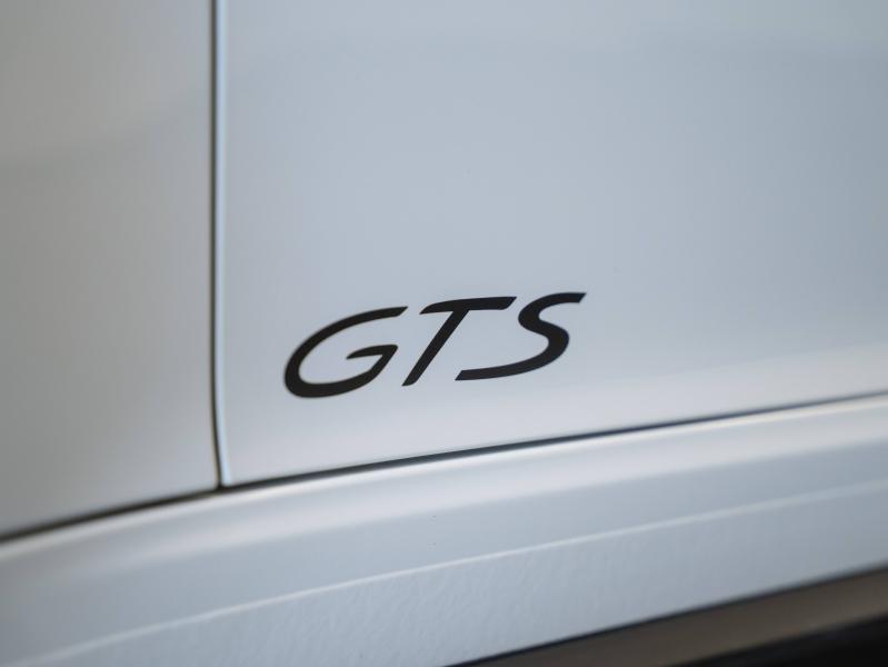 Voitures occasions PORSCHE 911 Coupe GTS Montélimar