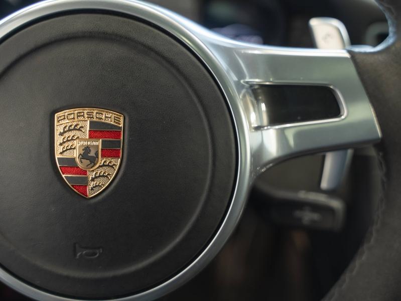 Voitures occasions PORSCHE 911 Coupe GTS Montélimar