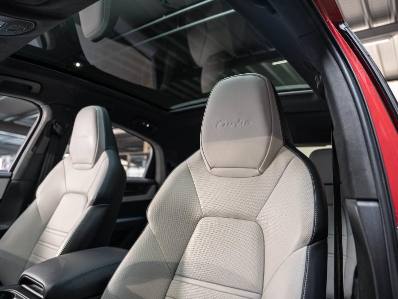 Voitures occasions PORSCHE Cayenne Coupe Turbo E-Hybrid Montélimar