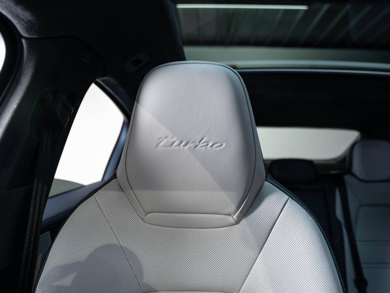 Voitures occasions PORSCHE Cayenne Coupe Turbo E-Hybrid Montélimar