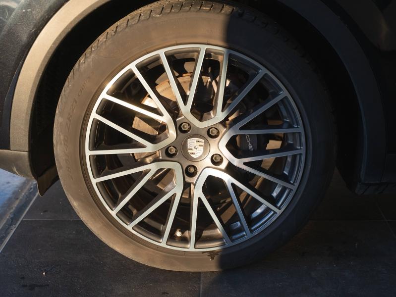 Voitures occasions PORSCHE CAYENNE E-Hybrid Montélimar