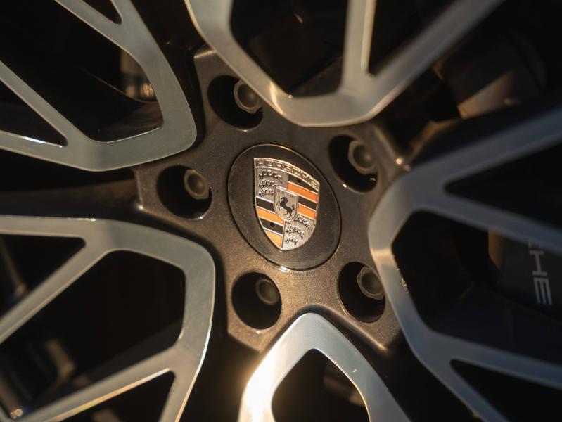 Voitures occasions PORSCHE CAYENNE E-Hybrid Montélimar