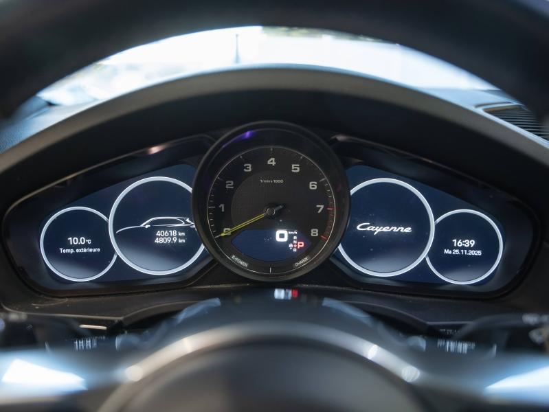 Voitures occasions PORSCHE CAYENNE E-Hybrid Montélimar