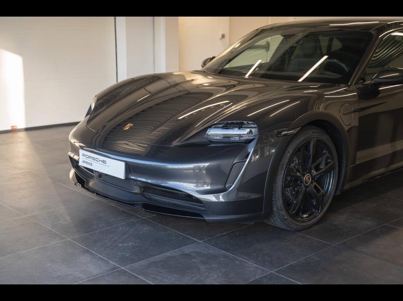 Voitures occasions PORSCHE Taycan Cross Turismo 4 Montélimar