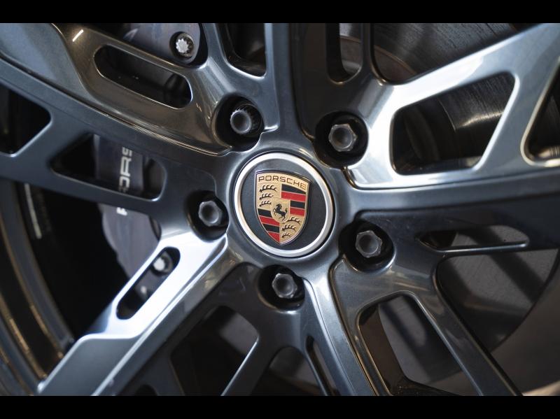 Voitures occasions PORSCHE Taycan Cross Turismo 4 Montélimar