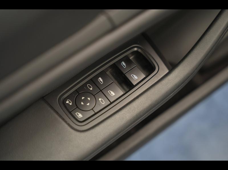 Voitures occasions PORSCHE Taycan Cross Turismo 4 Montélimar