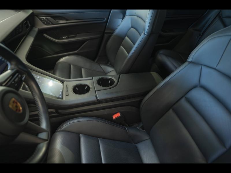 Voitures occasions PORSCHE Taycan Cross Turismo 4 Montélimar