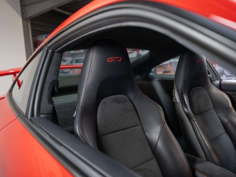 Voitures occasions PORSCHE 911 Coupe GT3 Montélimar