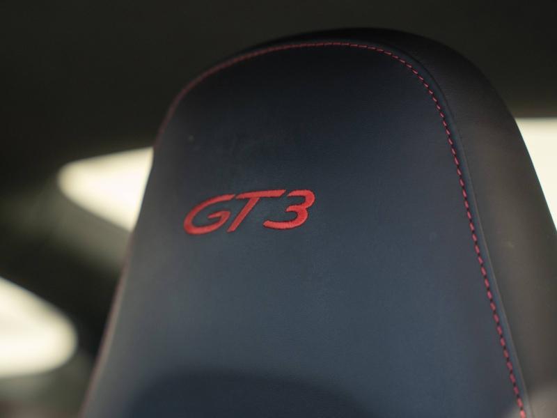 Voitures occasions PORSCHE 911 Coupe GT3 Montélimar