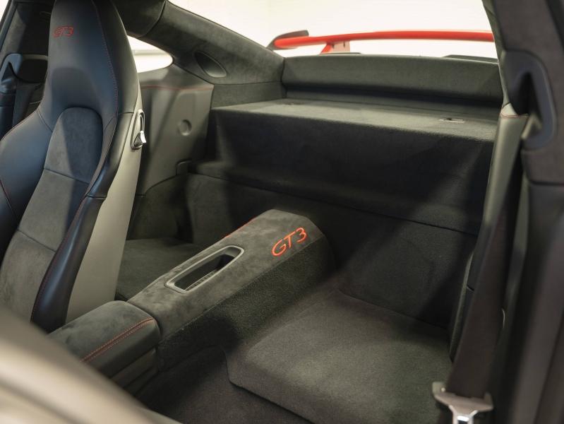 Voitures occasions PORSCHE 911 Coupe GT3 Montélimar